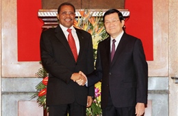 Chủ tịch nước hội đàm với Tổng thống Tanzania 